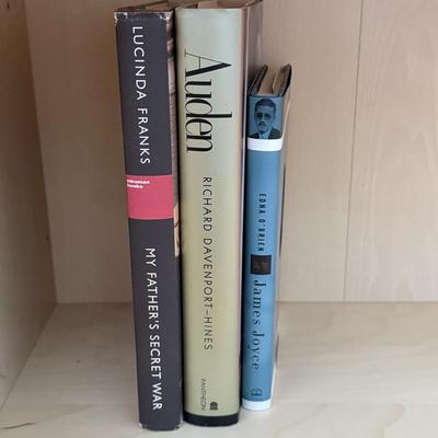 Hardcover Novels & Biographies, incl. Autographs & 1st Editions (D-HS)