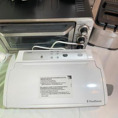 Food Saver, Cuisinart Toaster Oven, Immersion Blender & More (L-SS)