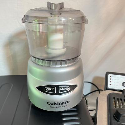 Food Saver, Cuisinart Toaster Oven, Immersion Blender & More (L-SS)