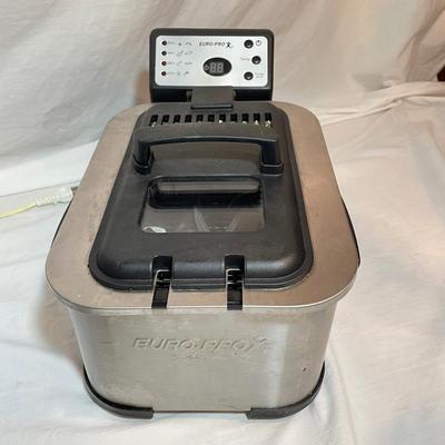 Food Saver, Cuisinart Toaster Oven, Immersion Blender & More (L-SS)