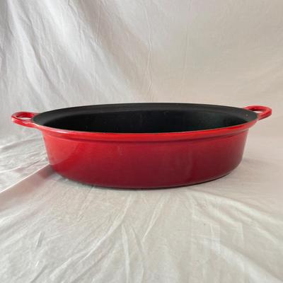 Le Creuset Cast Iron Roasting Pan and Soup Bowls (K-SS