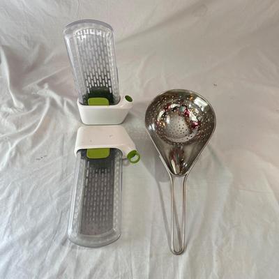 Manual Kitchen Gadgets (P-SS)