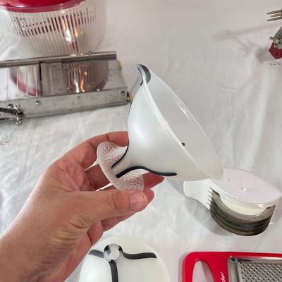 Manual Kitchen Gadgets (P-SS)