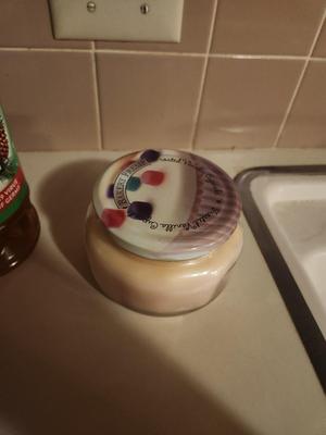 Frosted Vanilla Cupcake Candle