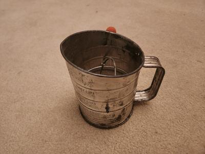 Hand Sifter