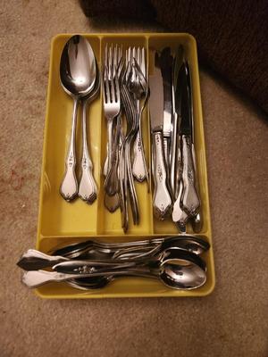 Silverware set in Yellow Container