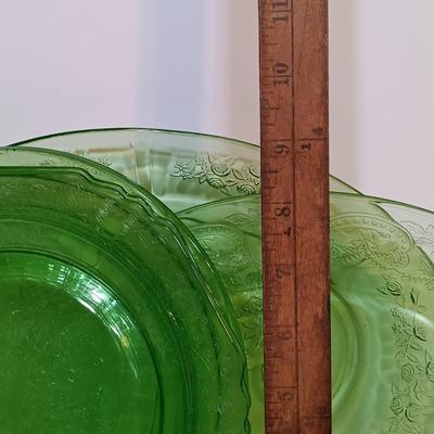 LOT 209: Uranium Glass Serving Platters (2) and Four Plates