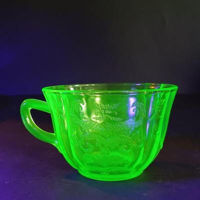 LOT 214: Uranium Glass Sunflower Cake P,ate, Tea Cup, Dessert Glass & Sherbert Glass