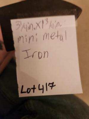 Mini Metal Iron