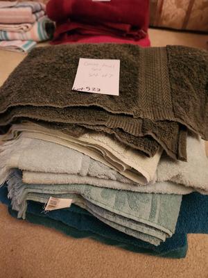 Green Towel Set