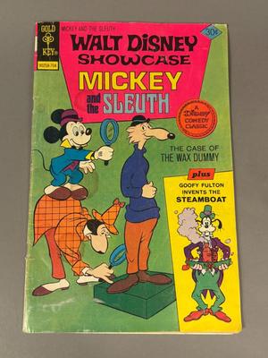 Walt Disney Showcase - Mickey and The Sleuth "The Case of the Wax Dummy" - Vintage Comic Book