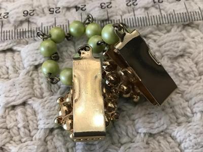 Beautiful Vintage Sweater Clip