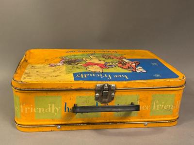 Winnie The Pooh Vintage Metal Lunch Box