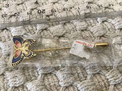 Colosseum Pin New Vintage