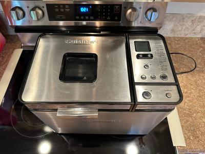 CUISINART CONVECTION BREADMAKER