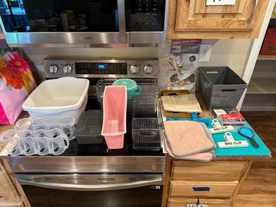KITCHEN ORGANIZERS