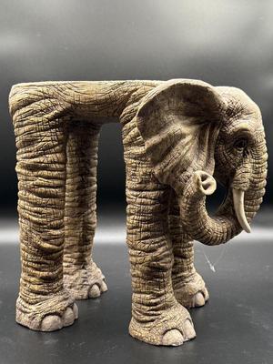 8" tall elephant plant stand/table