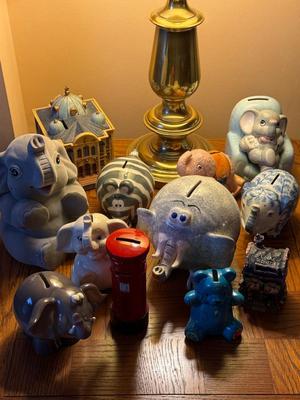 Elephant banks lot