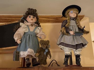 Sale Photo Thumbnail #110: Please see all pictures as they are the best representation of the items. The pictures show condition and what is included in the lot. All items unless noted, are pre-owned and have been used. *If you purchase furniture, you MUST bring help. We do not all
