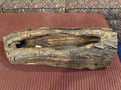 Sale Photo Thumbnail #207: Please see all pictures as they are the best representation of the items. The pictures show condition and what is included in the lot. All items unless noted, are pre-owned and have been used. *If you purchase furniture, you MUST bring help. We do not all