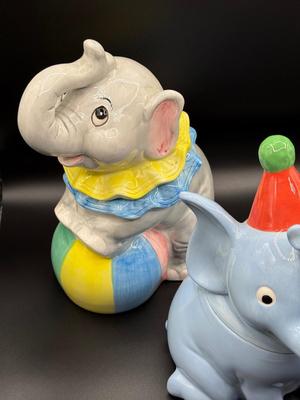 Lot of 3 Cookie Jars