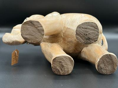 Hand carved elephant--4" tall