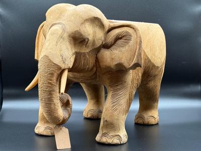 Solid Teak carved elephant plant stand - ~11" tall