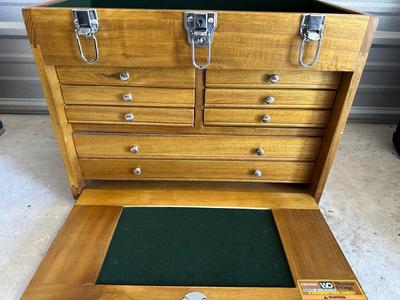 NICE 8 DRAWER TOOL CHEST BY WINDSOR DESIGN
