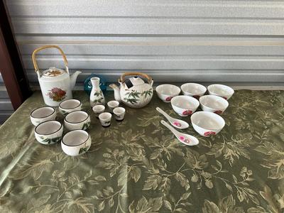 JAPANESE TEA SET AND SHIBATA TOKI TEAPOT PLUS RICE BOWLS AND SPOONS