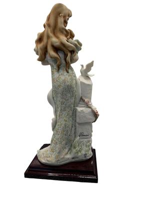 Armani Figure - Lady with Doves 0950-C with box
