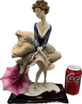 Armani Figure - Girl with Umbrella Autumn 0541 C with box