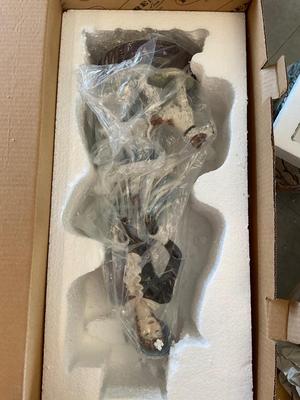 Armani Figure - Promenade - 0339-C with box
