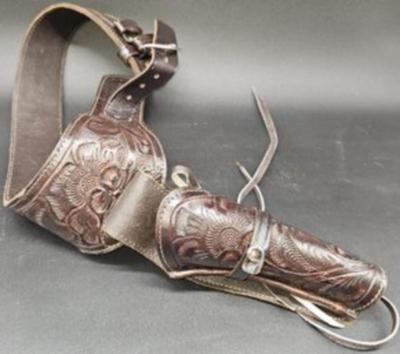Leather Western Style Holster For Revolver #1 Of 2 - (T1)