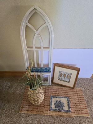 Coastal & Cottage Decor Grouping