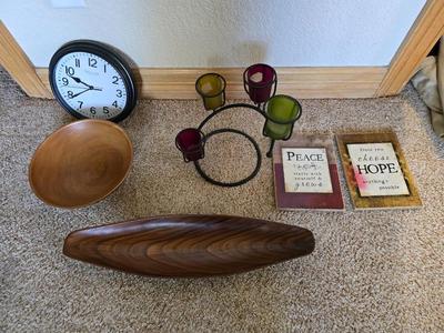 Decorative Home Lot – Clock, Candleholder, Wood Bowls & Wall Plaques