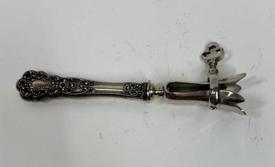 Sale Photo Thumbnail #77: In good condition, didn't find a mark.