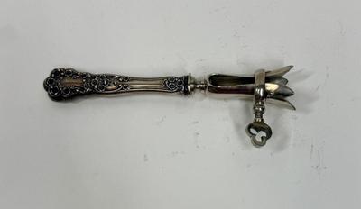 Sale Photo Thumbnail #76: In good condition, didn't find a mark.