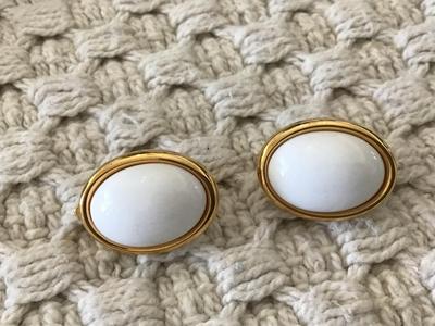 Vintage Clip on Earrings