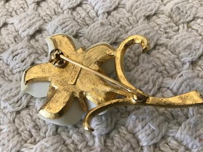 Vintage Monet Brooch