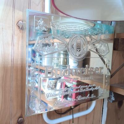 LOT 226: Budweiser 1986 Sconce Bar Light
