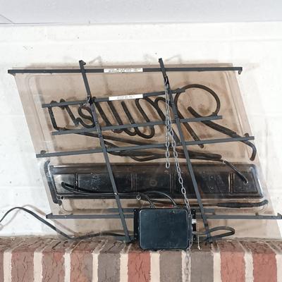 LOT 227: Miller Genuine Draft 1991 Neon Sign