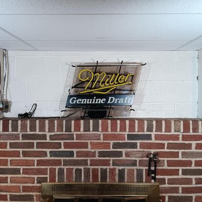 LOT 227: Miller Genuine Draft 1991 Neon Sign