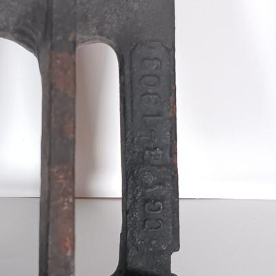 LOT 239: Cast Iron Foundry Molds for Glass