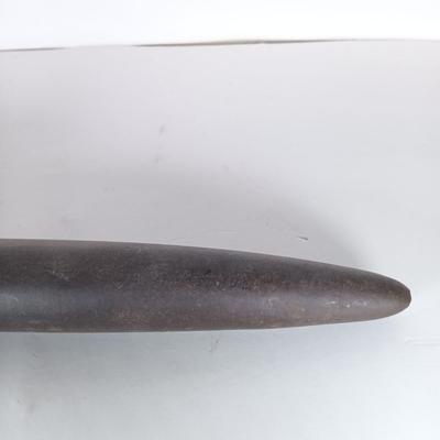 LOT 301: Pre Columbian-Style Polished Stone Chisel, Large Arrowheads & Bronze Metal Bookends