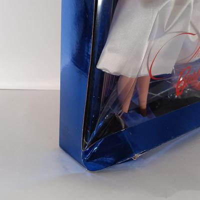 LOT 304: Barbie 1995 Dress Up Game with (2) Silken Flame 1997 Reproduction Barbies & Barbie 1991 Mermaid