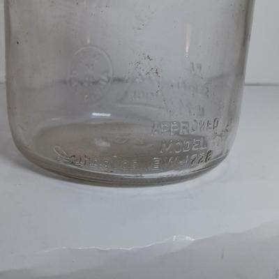 LOT 310: Huffman Glass Oil Bottle with The Master Mfg Co Metal Spout & Duraglass Glass Oil Bottle with Unmarked Metal Spout