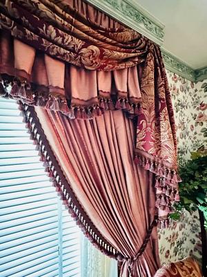 Decor - Drapes Silk Plum with Valance - Drapes only