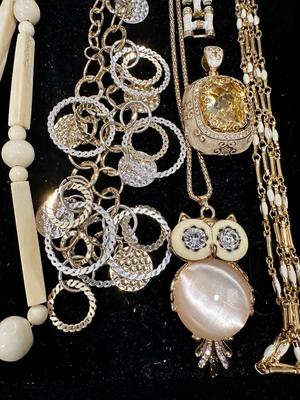 Costume Jewelry Lot F - Cream, Gold Tone and Silver tone w/ owl