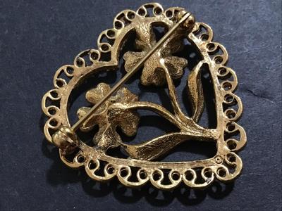 Beautiful Gold Tone Brooch