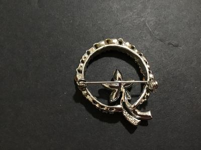 Lisner Rhinestone Brooch
